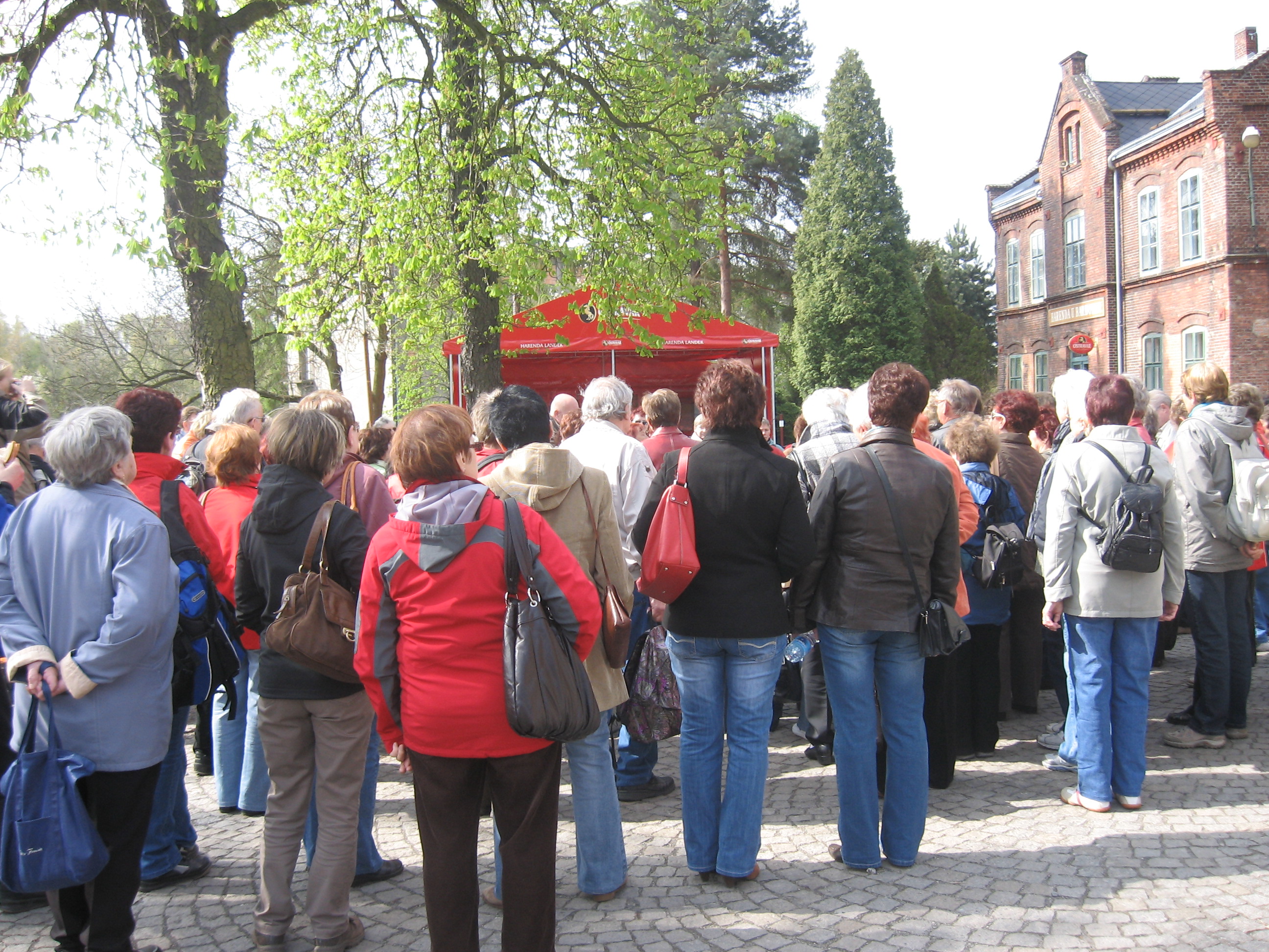 duben 2012- Landek,přednáška,výtv.dílna 031