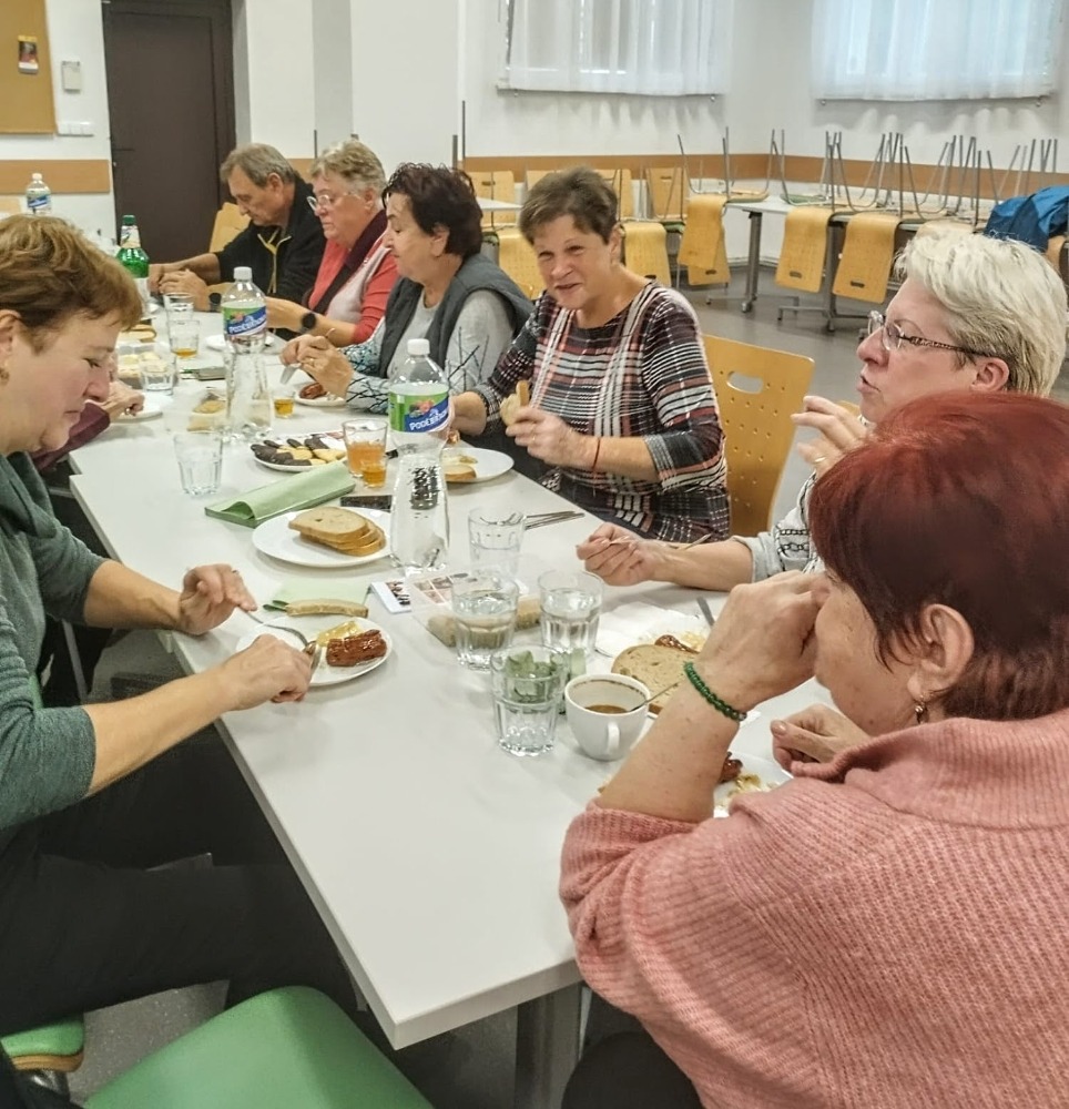 Říjen - Opekání párků 1